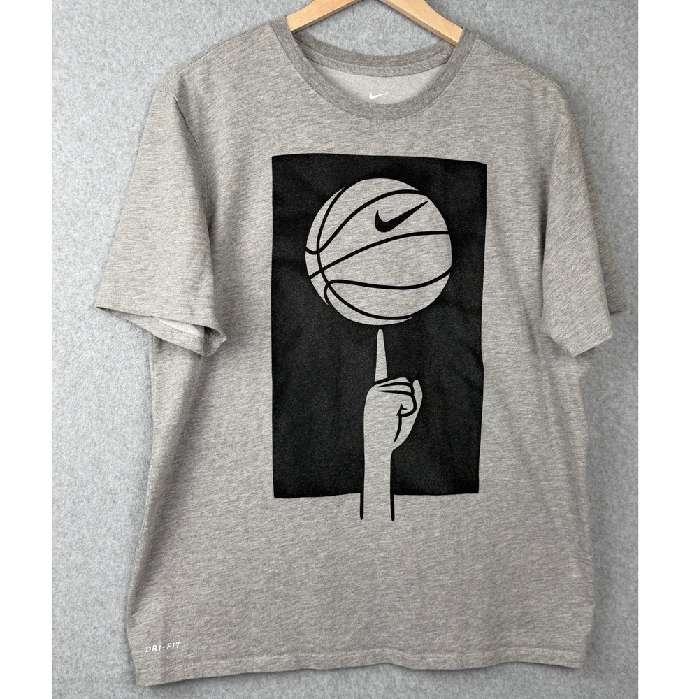 Nike T-Shirt Mens L Gray The Nike Tee Dri-FIT Basketball Graphic Athletic Fit